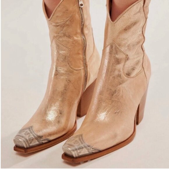 Free People Brayden Western Boots Champagne Metallic Pewter Tip 38 / 8 NWT Rare - Picture 14 of 14